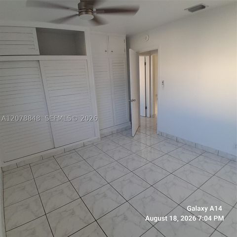 2344 NE 12th St 7, Pompano Beach, FL 33062