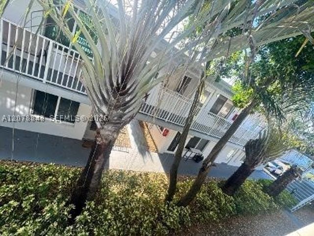 2344 NE 12th St 7, Pompano Beach, FL 33062