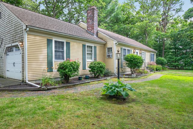 5 Green View Circle, Sandwich, MA 02563
