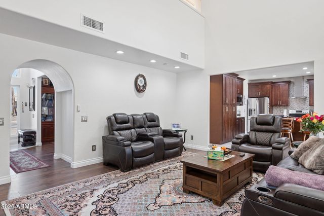 3419 E ROSEMONTE Drive, Phoenix, AZ 85050