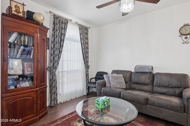 3419 E ROSEMONTE Drive, Phoenix, AZ 85050