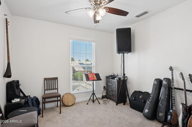 3419 E ROSEMONTE Drive, Phoenix, AZ 85050