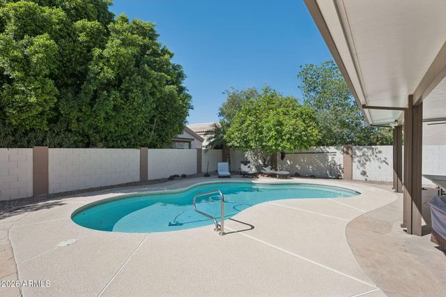 3419 E ROSEMONTE Drive, Phoenix, AZ 85050