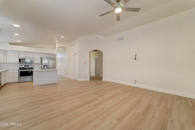 1476 E SIERRA MADRE Avenue, Gilbert, AZ 85296