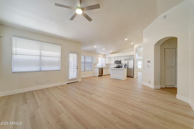 1476 E SIERRA MADRE Avenue, Gilbert, AZ 85296