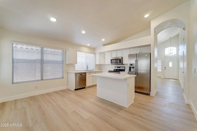 1476 E SIERRA MADRE Avenue, Gilbert, AZ 85296