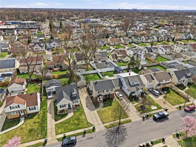 74 Sherwin Drive, Tonawanda, NY 14150