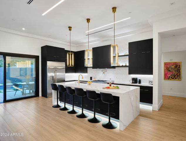 7707 E 3rd Street, Scottsdale, AZ 85251