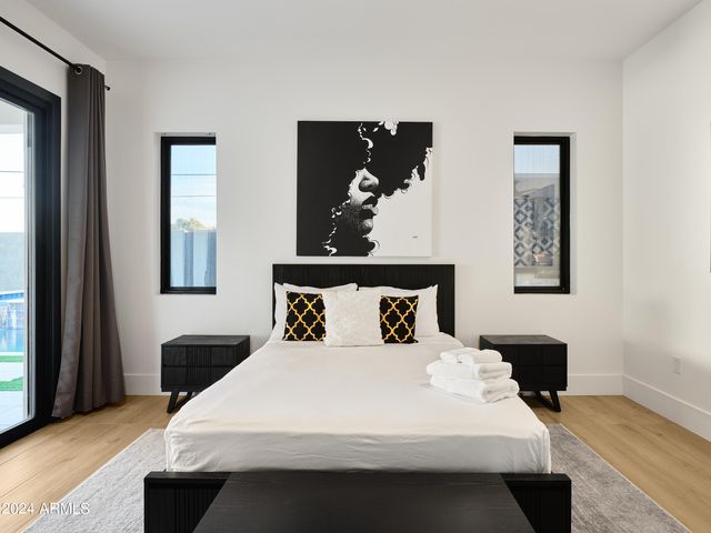 7707 E 3rd Street, Scottsdale, AZ 85251