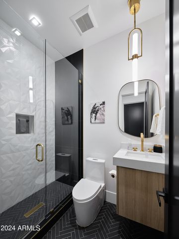 7707 E 3rd Street, Scottsdale, AZ 85251