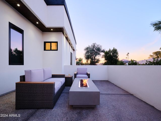 7707 E 3rd Street, Scottsdale, AZ 85251