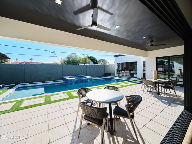 7707 E 3rd Street, Scottsdale, AZ 85251