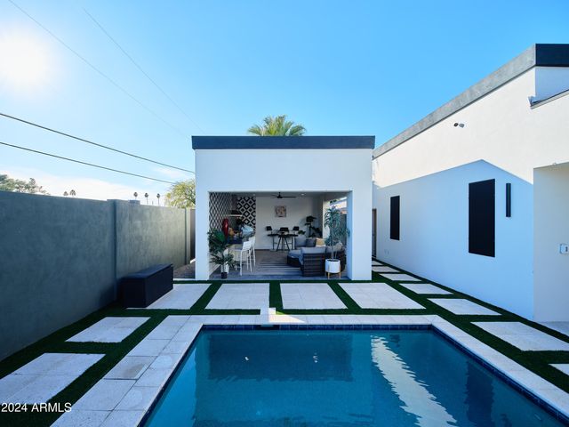 7707 E 3rd Street, Scottsdale, AZ 85251