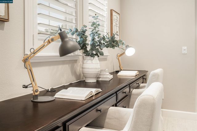 21 Rockhaven Ln, Danville, CA 94526