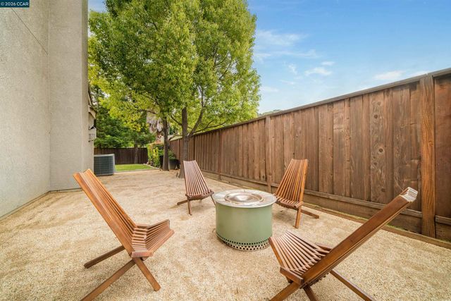 21 Rockhaven Ln, Danville, CA 94526