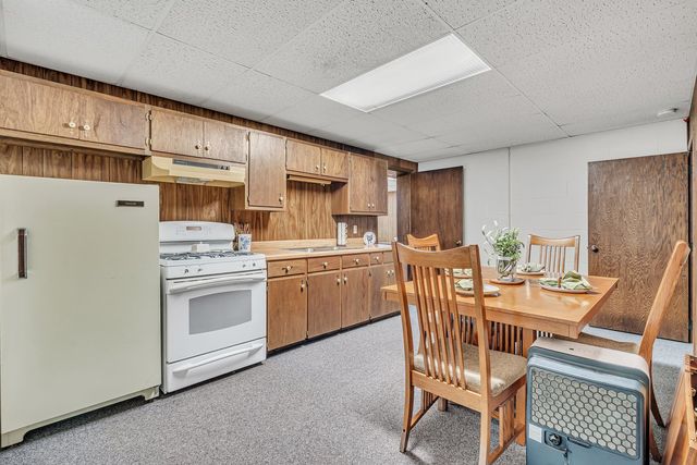 6912 106TH Avenue, Milan, IL 61264