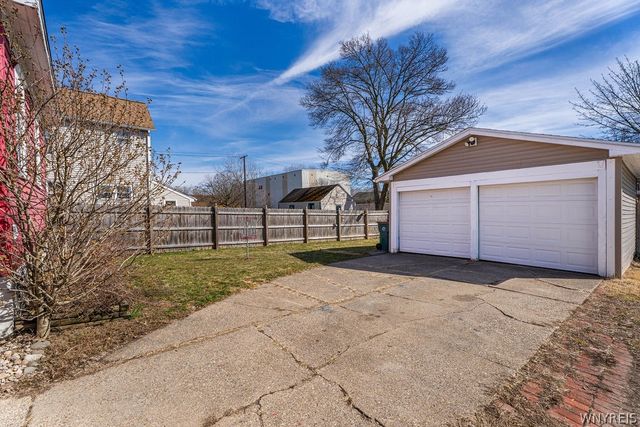 425 Wheatfield Street, North Tonawanda, NY 14120