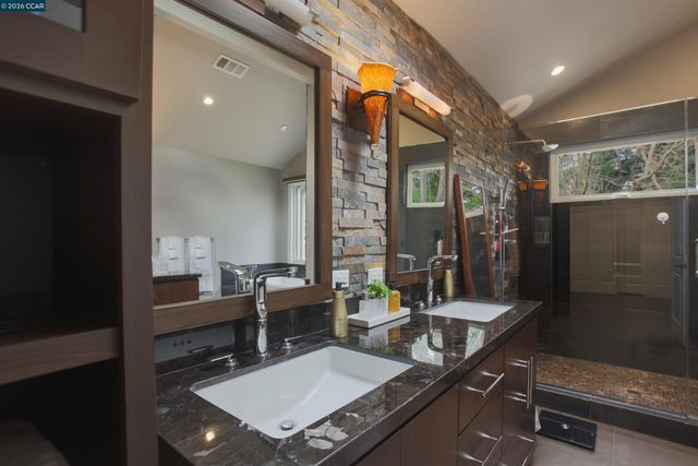 181 Alegra Ln, Walnut Creek, CA 94598