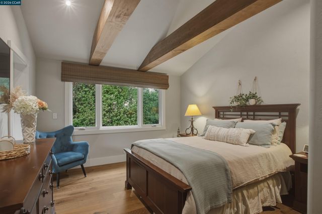 181 Alegra Ln, Walnut Creek, CA 94598