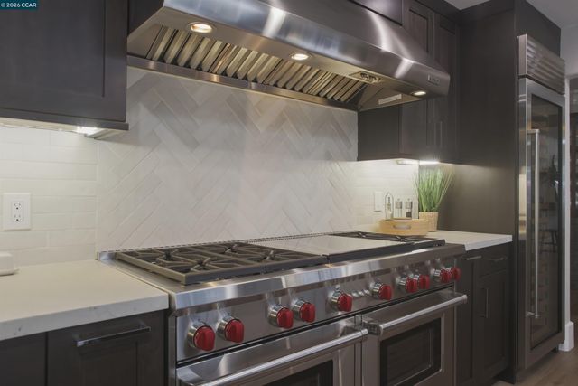 181 Alegra Ln, Walnut Creek, CA 94598