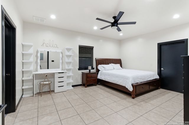 2315 Athel, San Antonio, TX 78237