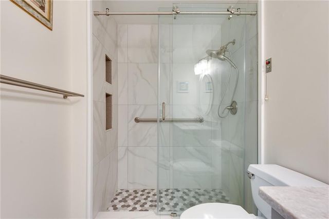 1800 Clairmont Lake A625, Decatur, GA 30033