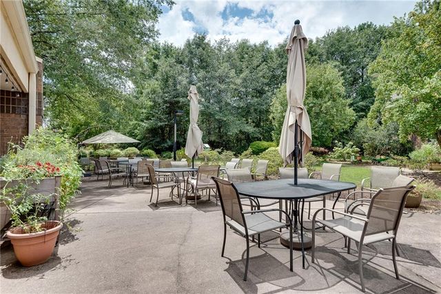 1800 Clairmont Lake A625, Decatur, GA 30033