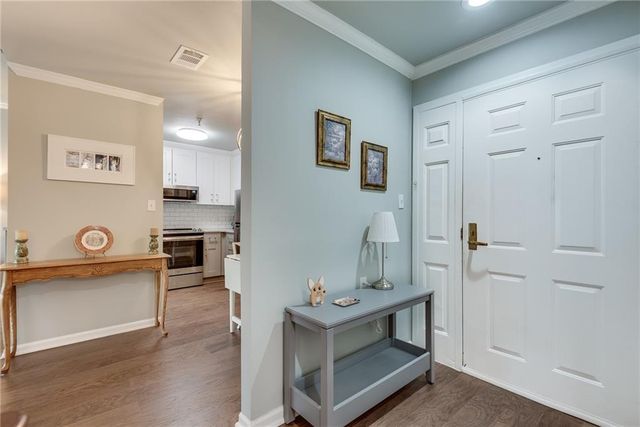 1800 Clairmont Lake A625, Decatur, GA 30033