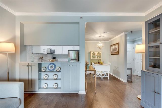 1800 Clairmont Lake A625, Decatur, GA 30033