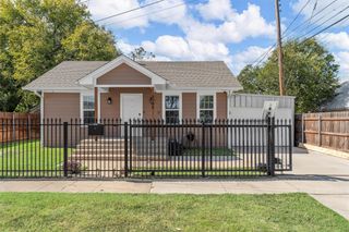 2704 N 19th Street, Waco, TX 76708