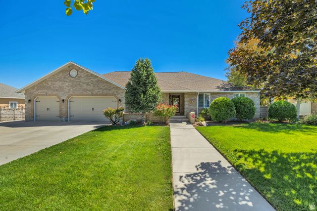 10027 S EDEN RIDGE DR, South Jordan, UT 84095