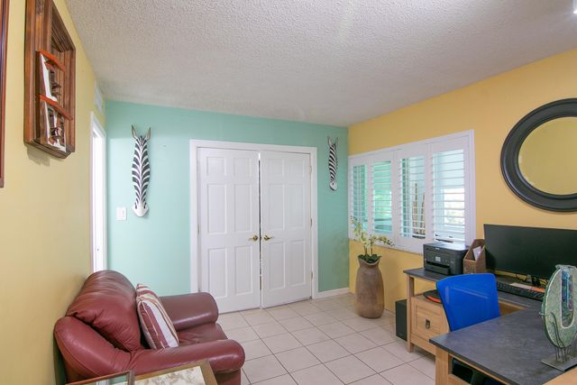 2812 Garden Drive S 101, Lake Worth Beach, FL 33461