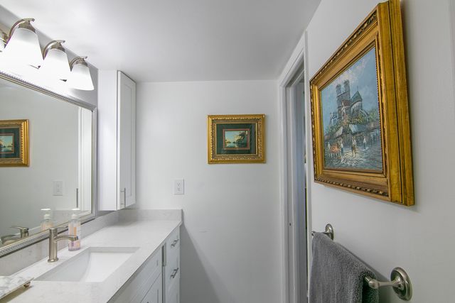 2812 Garden Drive S 101, Lake Worth Beach, FL 33461