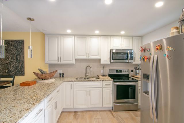 2812 Garden Drive S 101, Lake Worth Beach, FL 33461