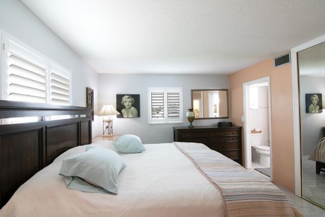 2812 Garden Drive S 101, Lake Worth Beach, FL 33461