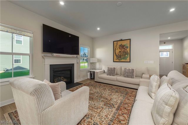 23427 Daisey Drive, Columbia Station, OH 44028
