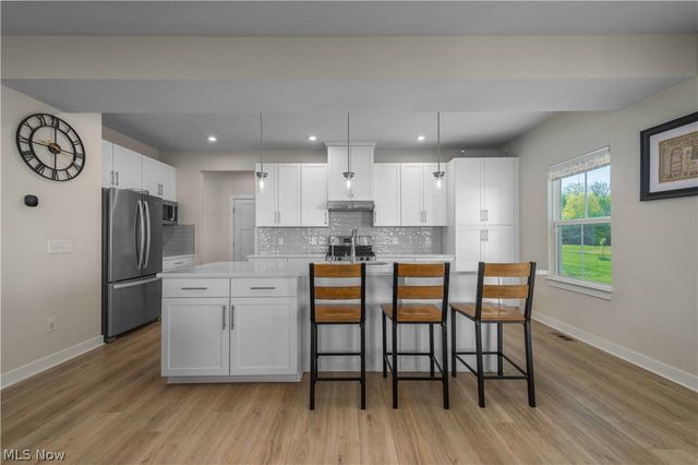 23427 Daisey Drive, Columbia Station, OH 44028
