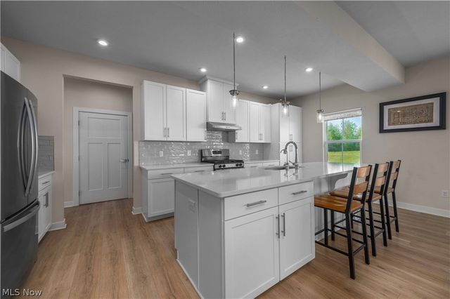 23427 Daisey Drive, Columbia Station, OH 44028