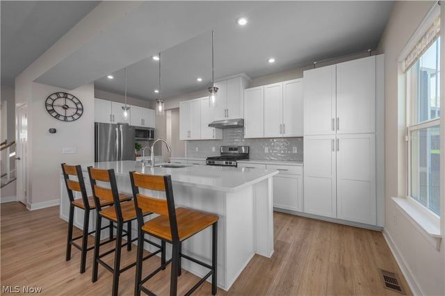 23427 Daisey Drive, Columbia Station, OH 44028