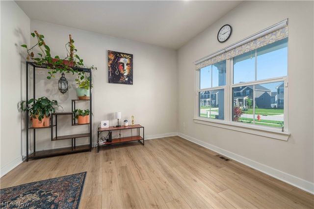 23427 Daisey Drive, Columbia Station, OH 44028