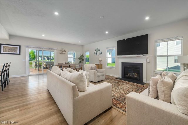 23427 Daisey Drive, Columbia Station, OH 44028