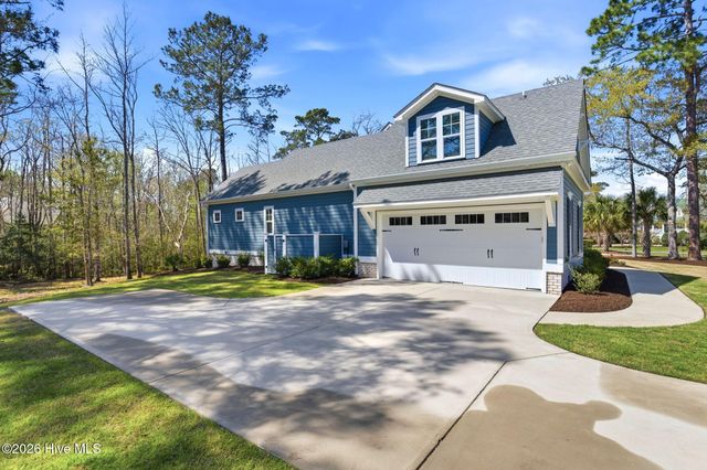 73 Plantation Passage Drive SE, Bolivia, NC 28422