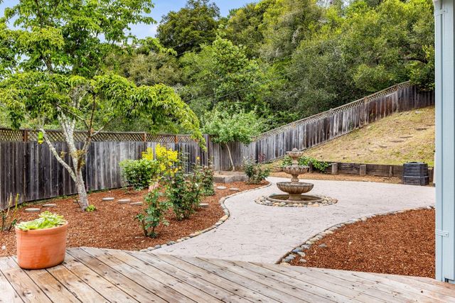 1200 Day Valley Road, Aptos, CA 95003
