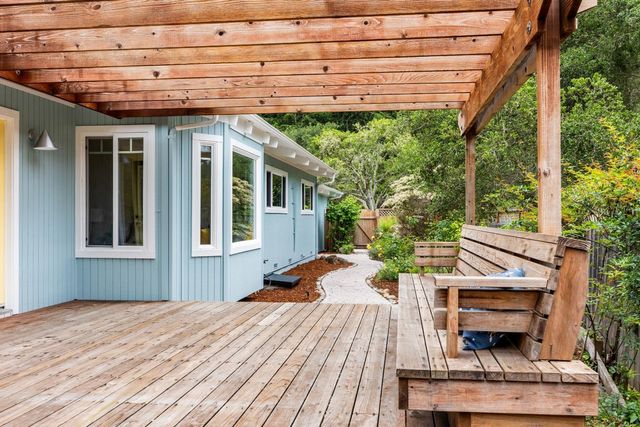 1200 Day Valley Road, Aptos, CA 95003