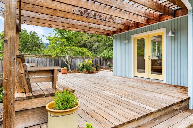 1200 Day Valley Road, Aptos, CA 95003