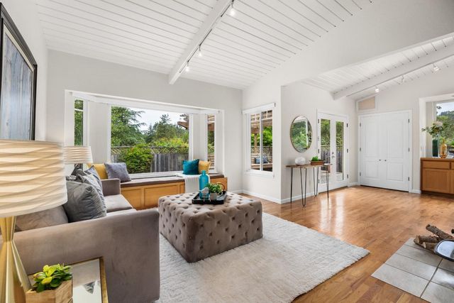 1200 Day Valley Road, Aptos, CA 95003