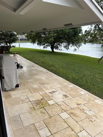 8871 SW 57th Ct, Cooper City, FL 33328