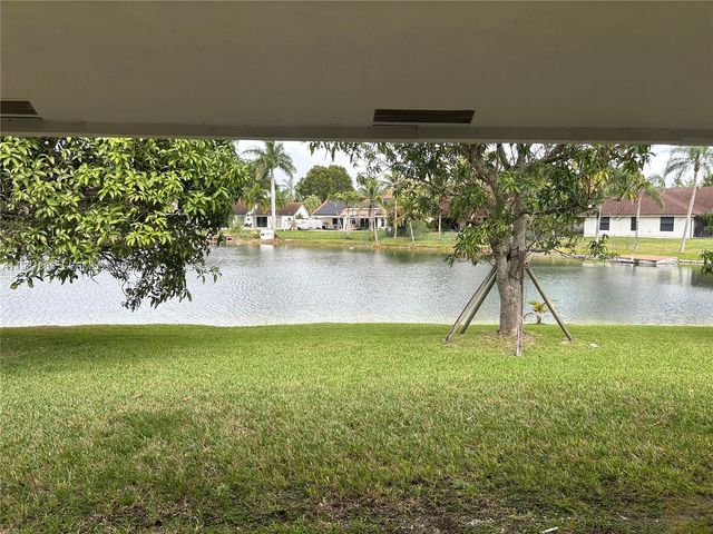 8871 SW 57th Ct, Cooper City, FL 33328