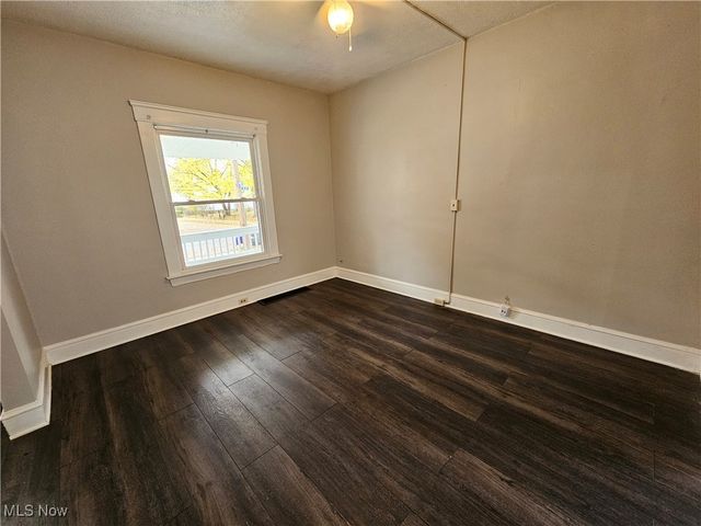 3891 W 21st Street, Cleveland, OH 44109