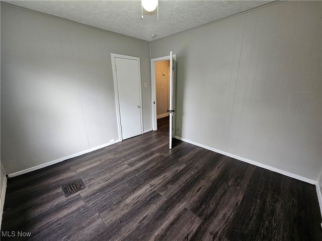 3891 W 21st Street, Cleveland, OH 44109